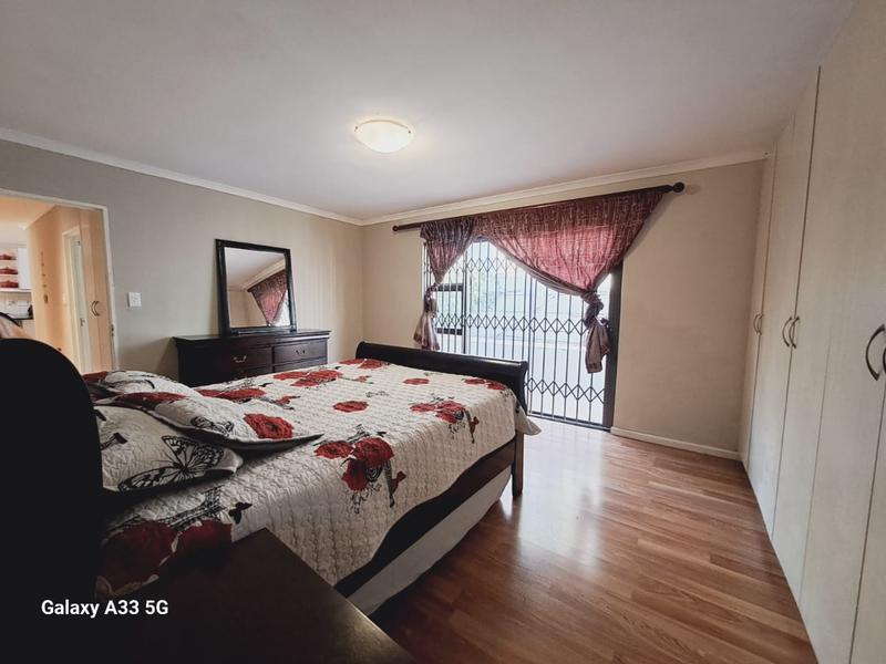 3 Bedroom Property for Sale in Protea Heights Western Cape